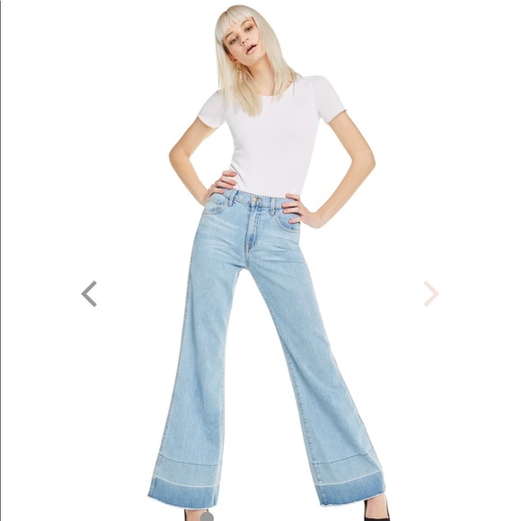 🔥WILDFOX🔥COUTURE SHIELDS FLARE WASHED DENIM BLUE JEANS SIZES 24/27/30 NWT - Picture 5 of 7